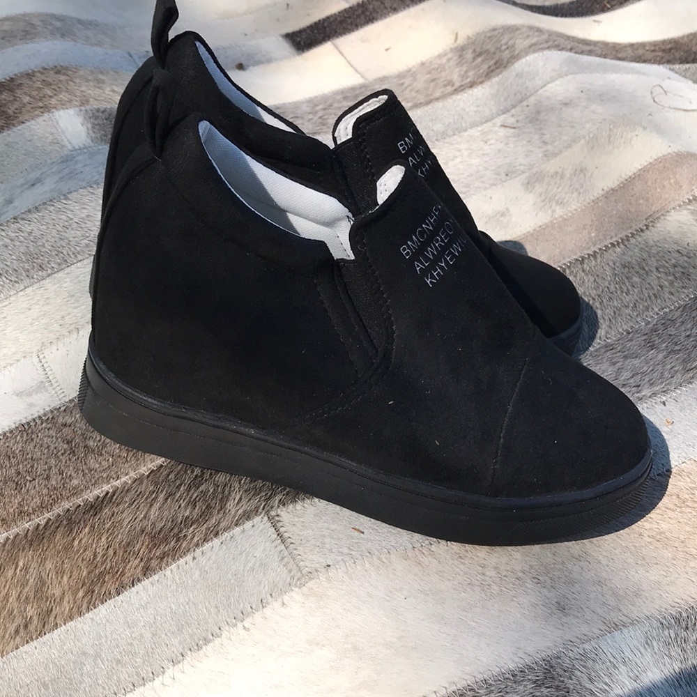 Wedges comfy booties New Sz 6.5